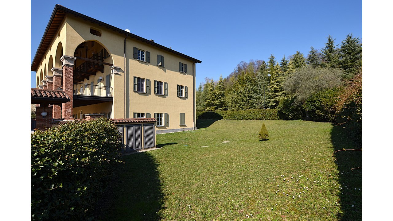 APPARTAMENTO TRE LOCALI