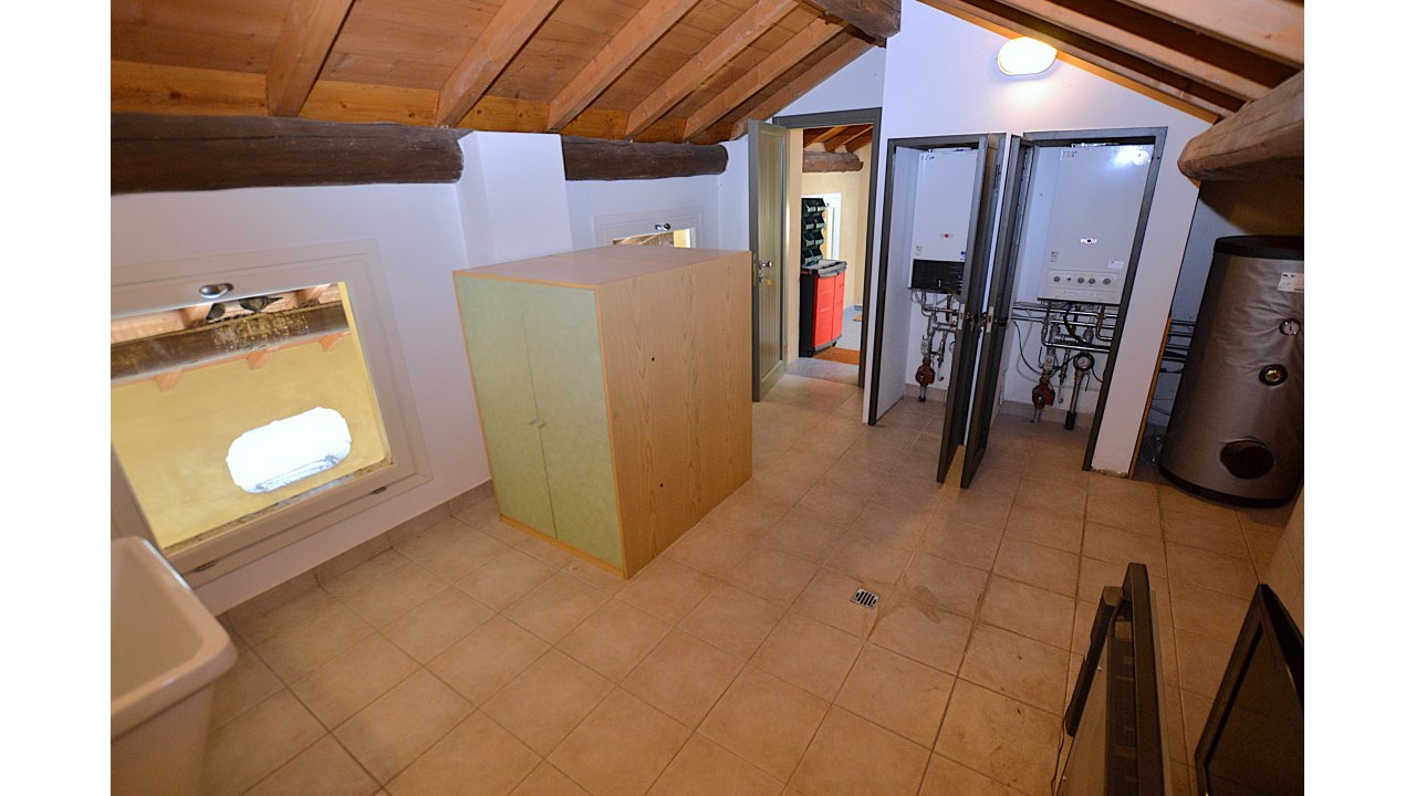APPARTAMENTO TRE LOCALI