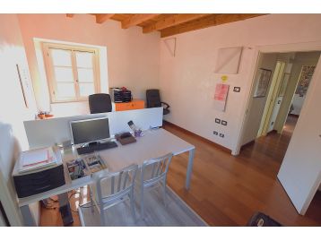 APPARTAMENTO TRE LOCALI