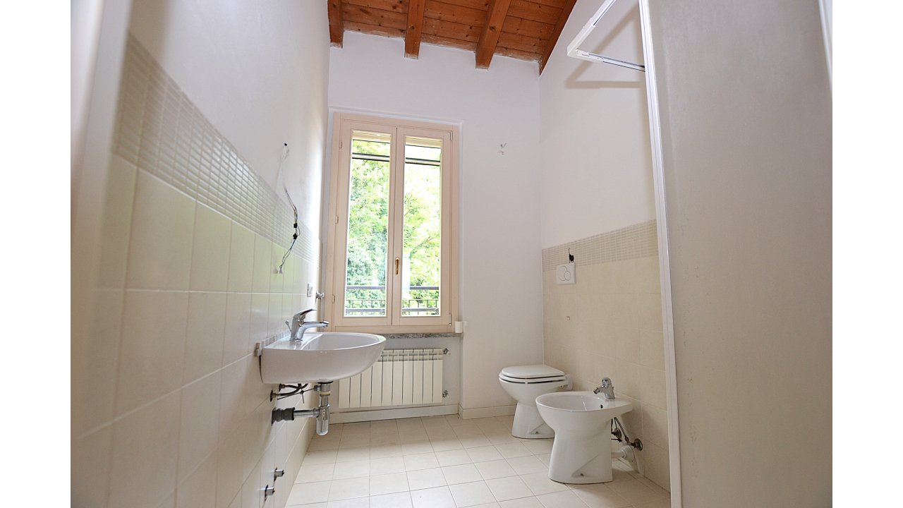 APPARTAMENTO TRE LOCALI