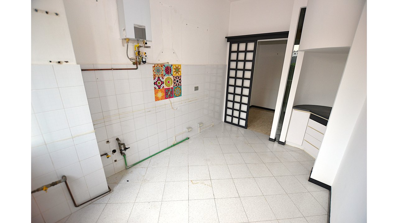 APPARTAMENTO TRE LOCALI