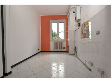 APPARTAMENTO TRE LOCALI