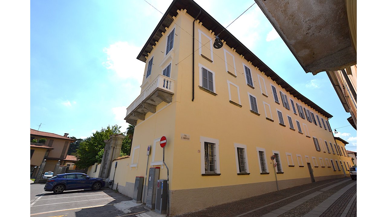 APPARTAMENTO TRE LOCALI