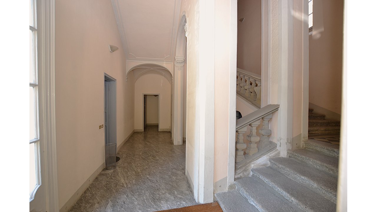 APPARTAMENTO TRE LOCALI