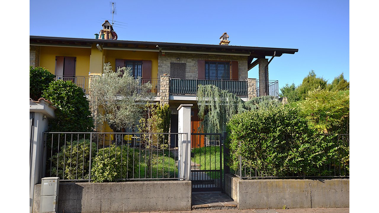 APPARTAMENTO TRE LOCALI