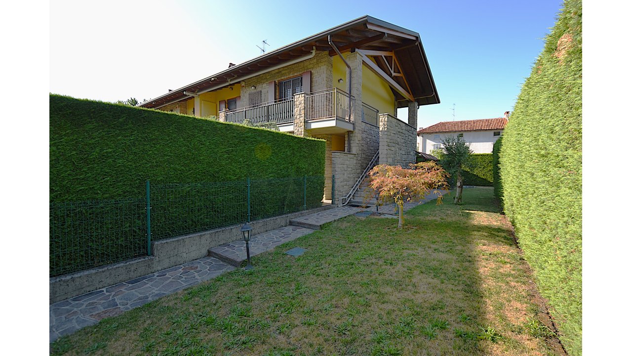 APPARTAMENTO TRE LOCALI