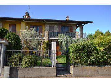 APPARTAMENTO TRE LOCALI