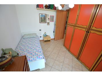 APPARTAMENTO TRE LOCALI