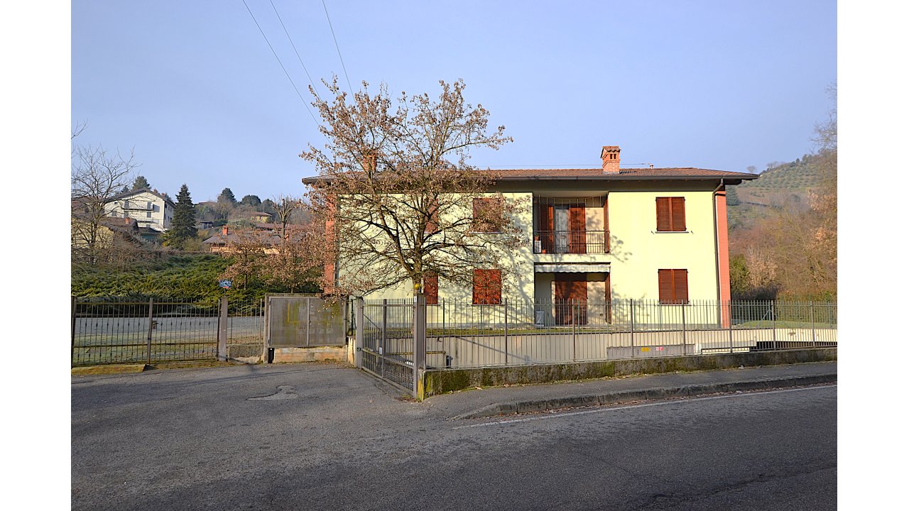 APPARTAMENTO TRE LOCALI