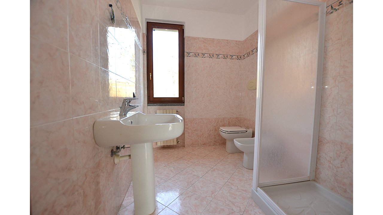 APPARTAMENTO TRE LOCALI