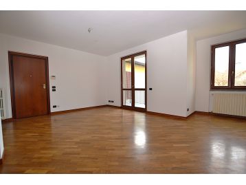 APPARTAMENTO TRE LOCALI