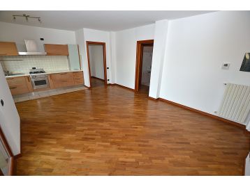 APPARTAMENTO TRE LOCALI