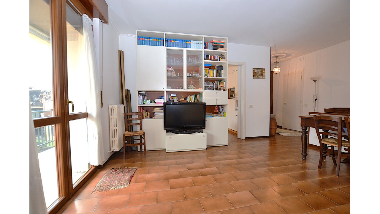 APPARTAMENTO TRE LOCALI