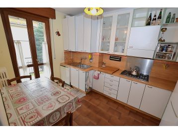 APPARTAMENTO TRE LOCALI