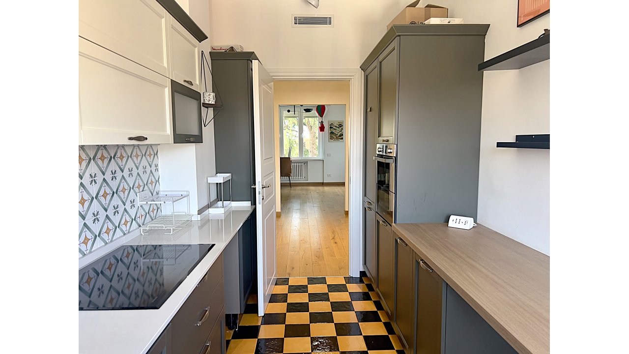 APPARTAMENTO TRE LOCALI