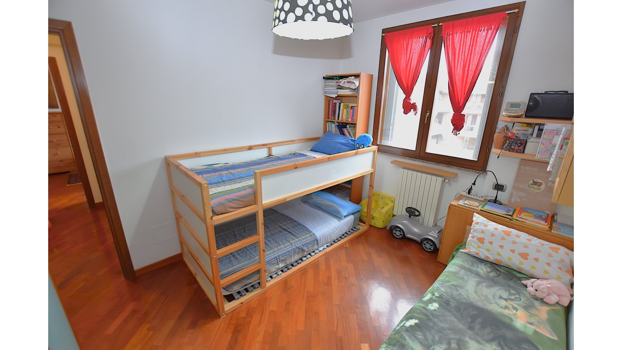 APPARTAMENTO CINQUE LOCALI