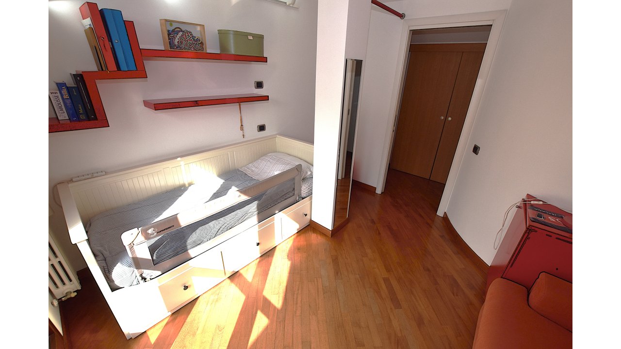 APPARTAMENTO CINQUE LOCALI