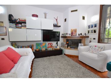 APPARTAMENTO CINQUE LOCALI