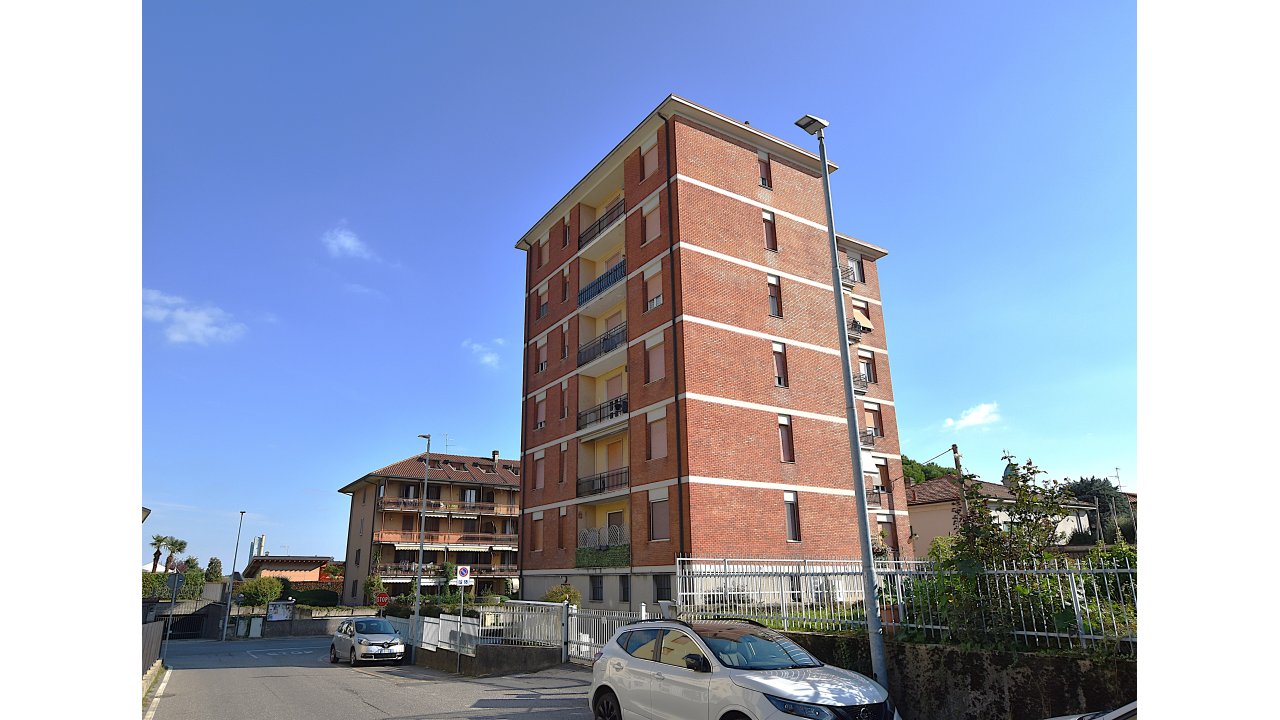 APPARTAMENTO TRE LOCALI