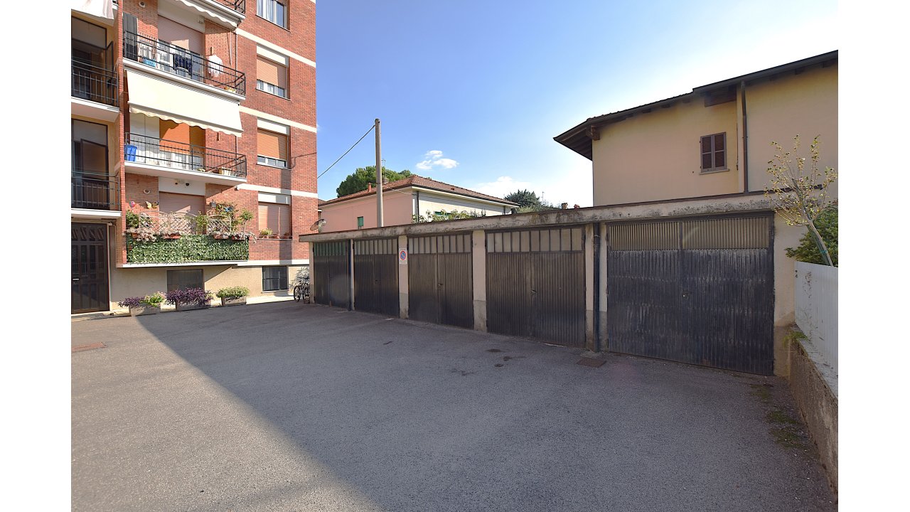 APPARTAMENTO TRE LOCALI