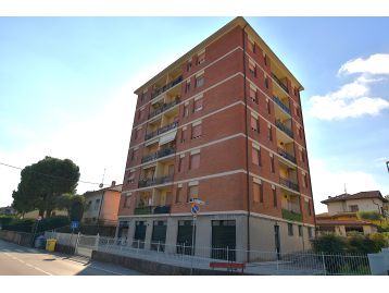 APPARTAMENTO TRE LOCALI