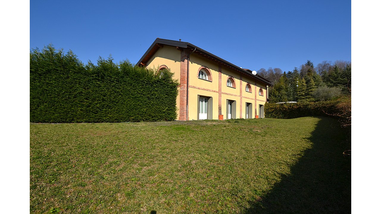 VILLA SINGOLA