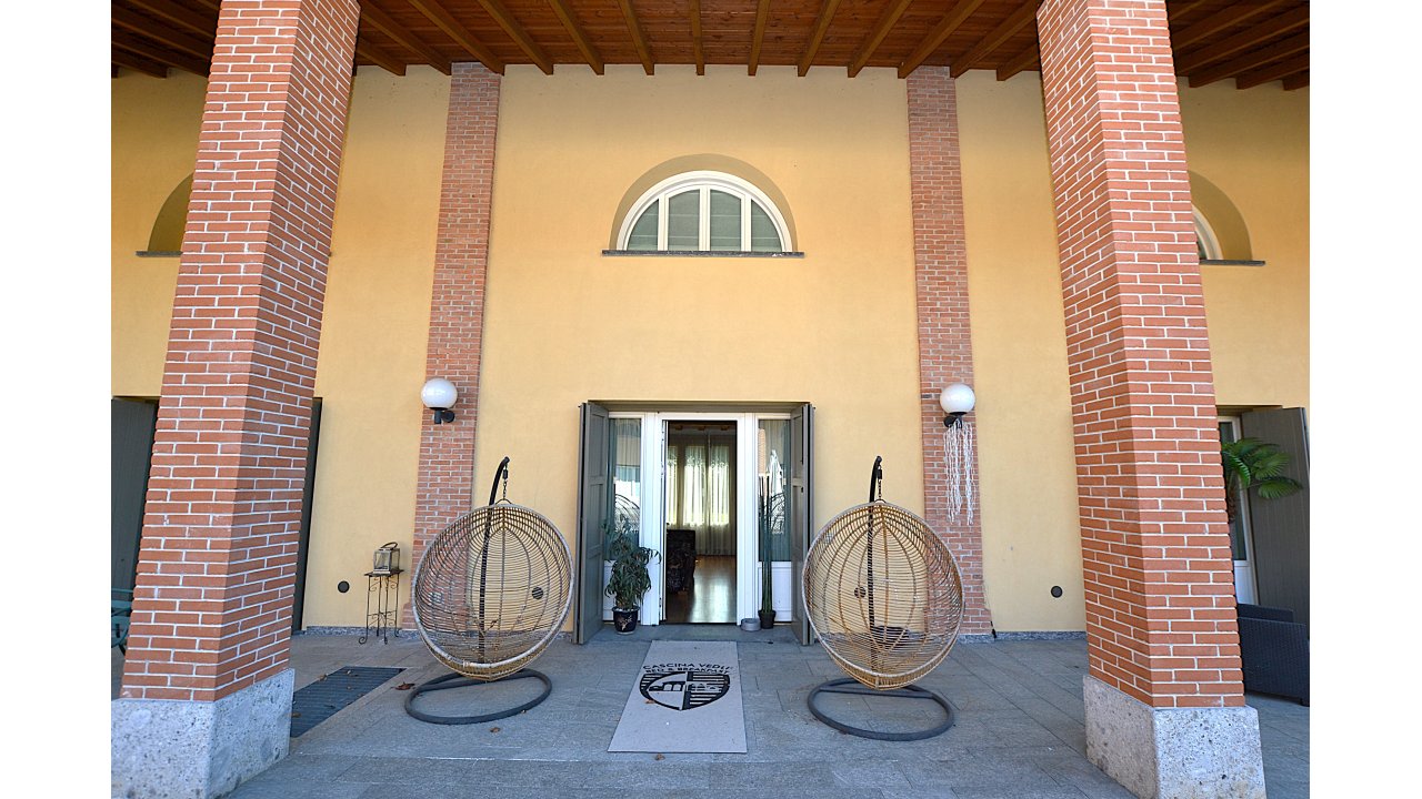 VILLA SINGOLA
