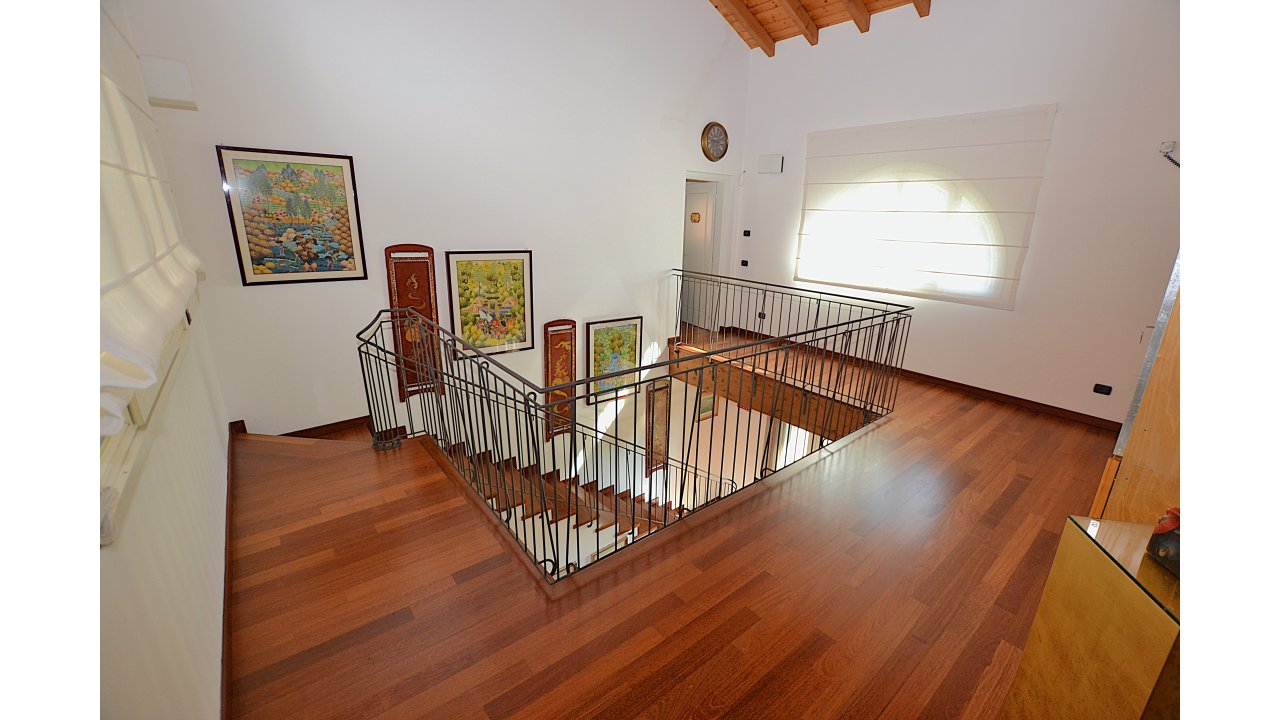 VILLA SINGOLA