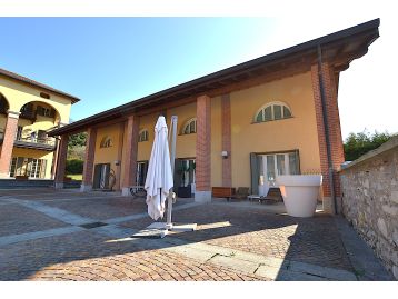 VILLA SINGOLA