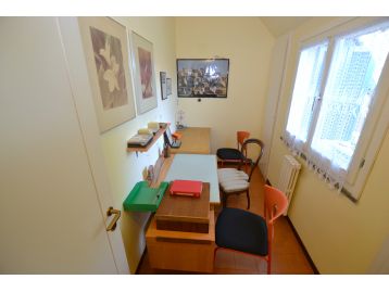 VILLA A SCHIERA