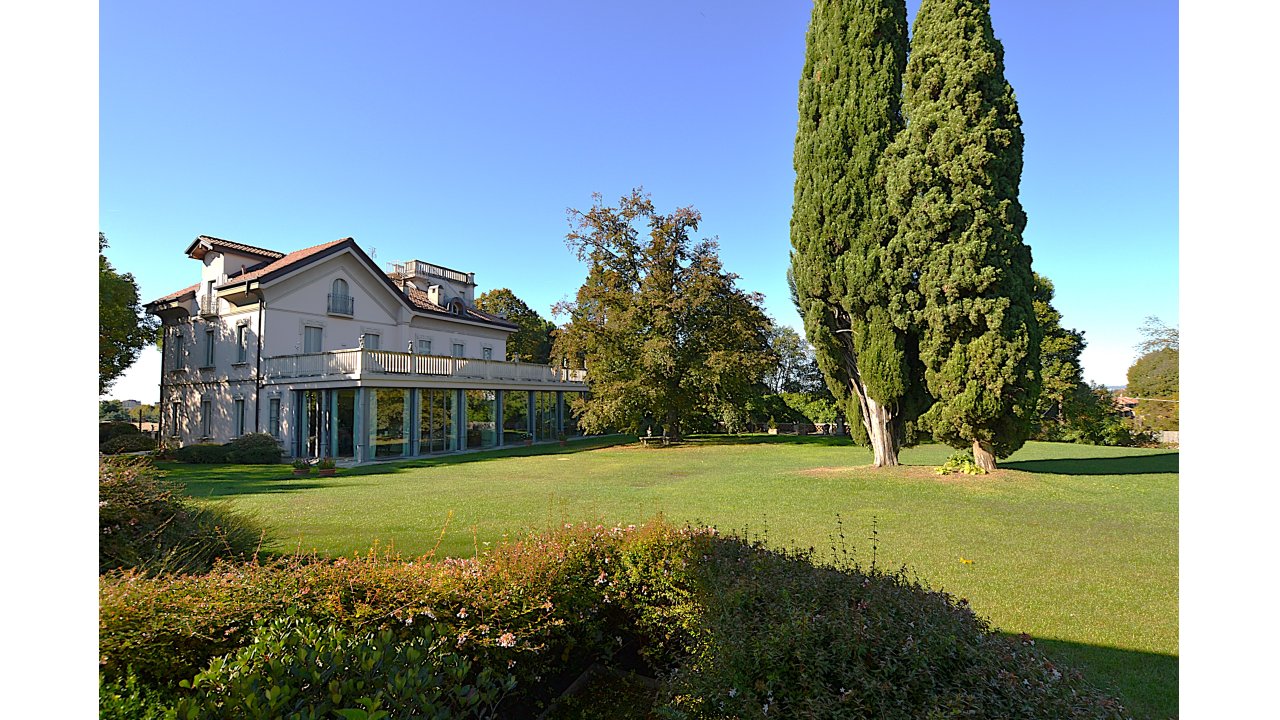 VILLA SINGOLA