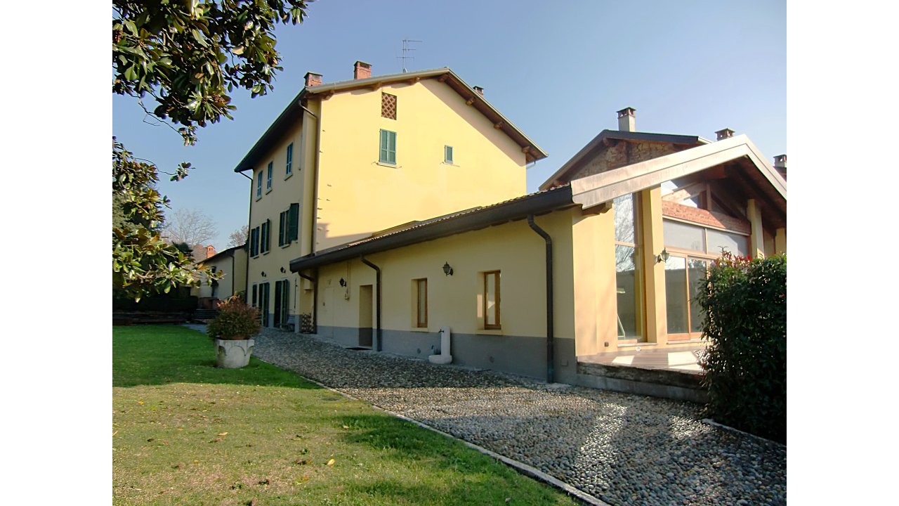 VILLA SINGOLA