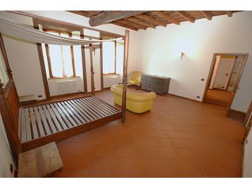 VILLA SINGOLA