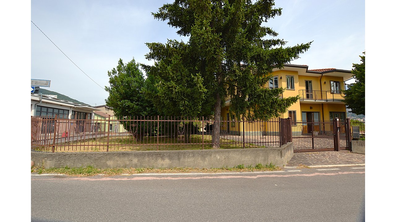 VILLA SINGOLA