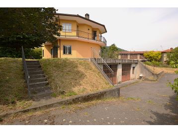 VILLA SINGOLA