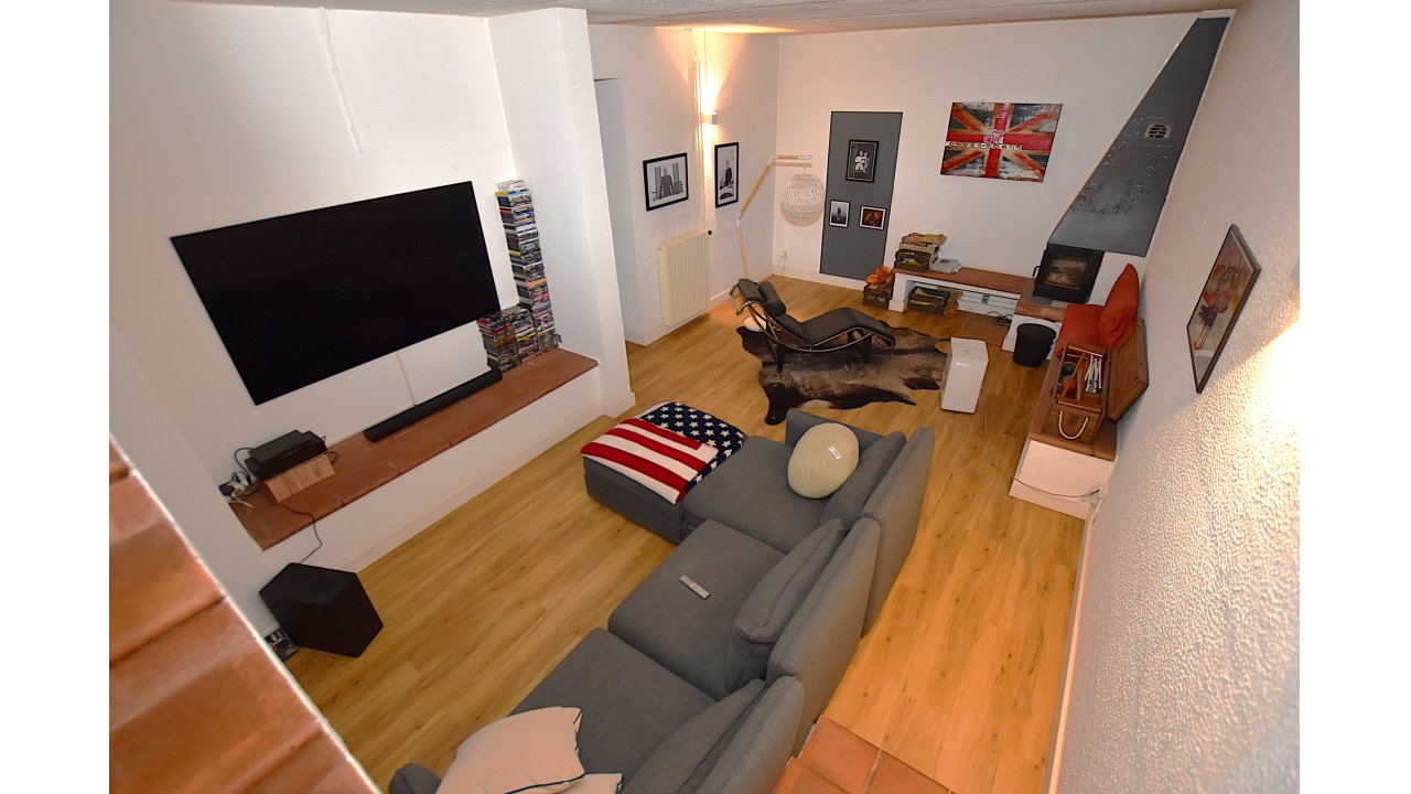 VILLA A SCHIERA