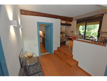 VILLA A SCHIERA