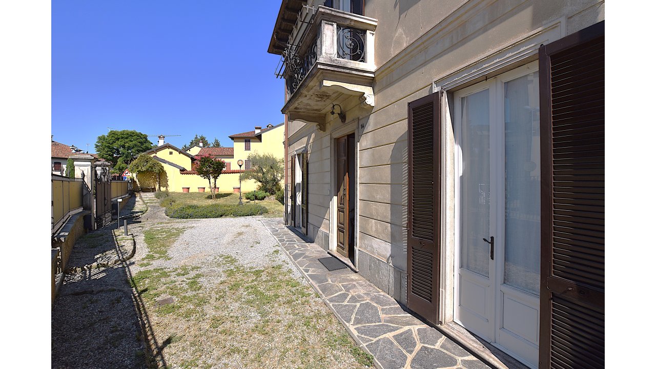 VILLA D'EPOCA