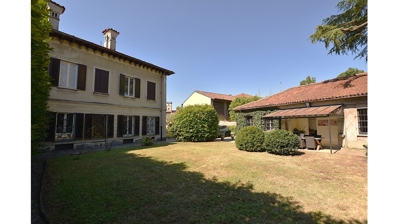 VILLA D'EPOCA