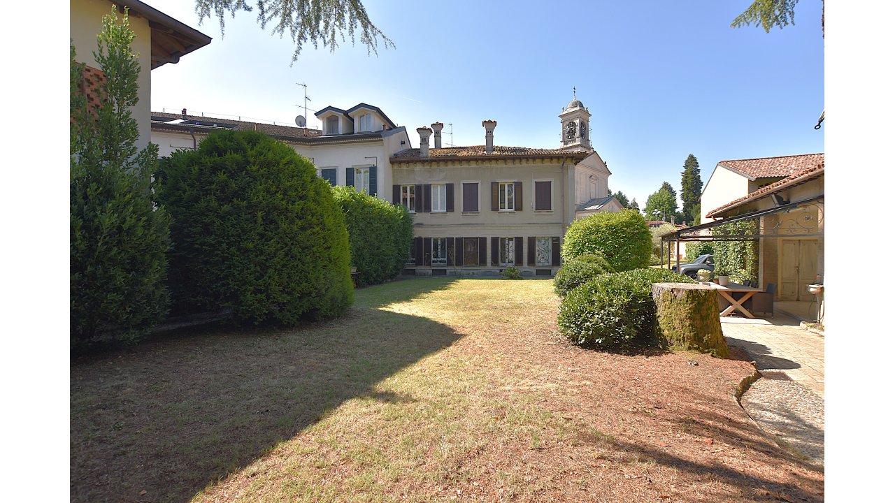 VILLA D'EPOCA