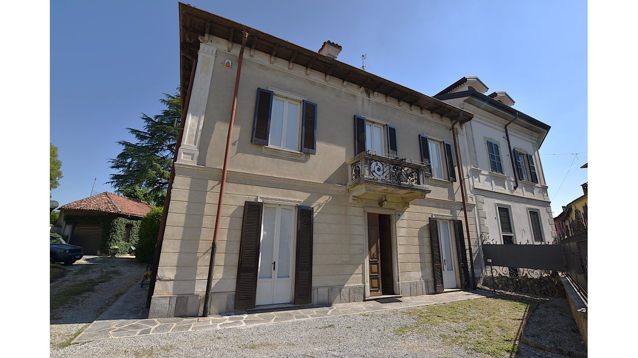 VILLA D'EPOCA