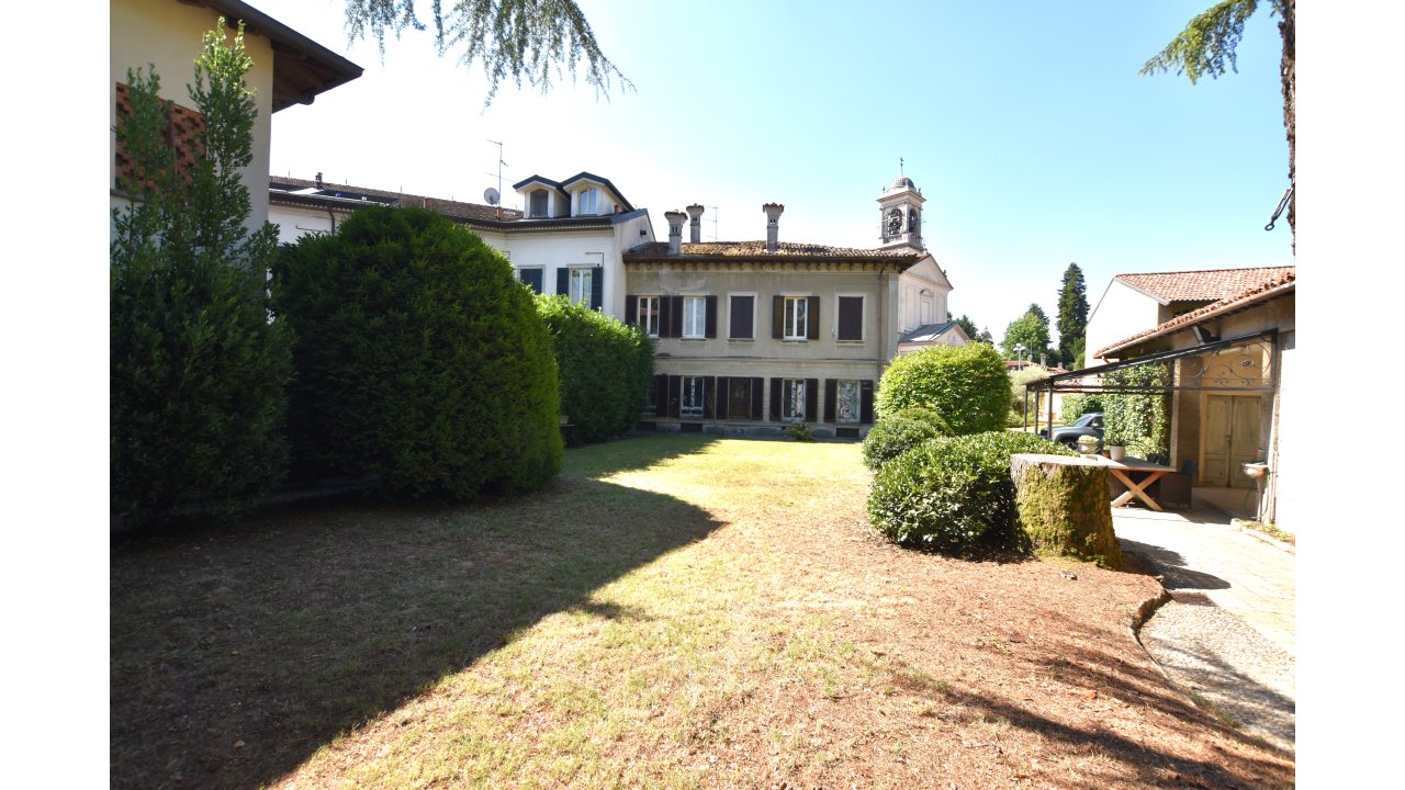 VILLA D'EPOCA