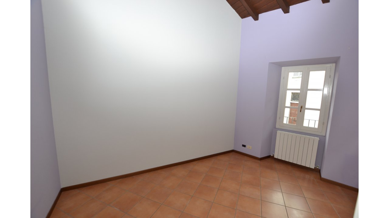 APPARTAMENTO TRE LOCALI