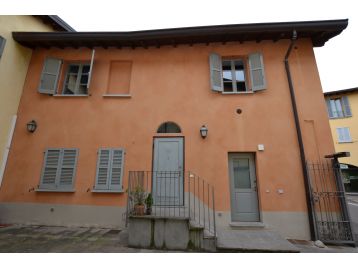 APPARTAMENTO TRE LOCALI