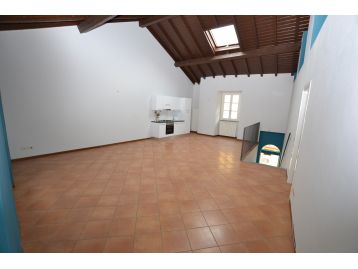 APPARTAMENTO TRE LOCALI
