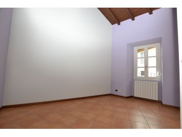 APPARTAMENTO TRE LOCALI