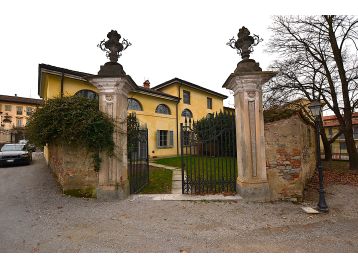 VILLA INDIPENDENTE