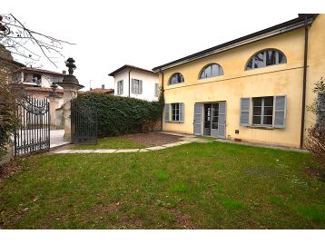VILLA INDIPENDENTE