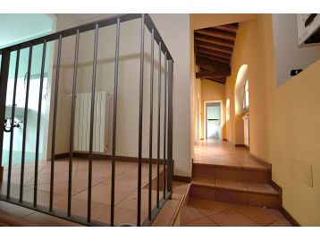 VILLA INDIPENDENTE