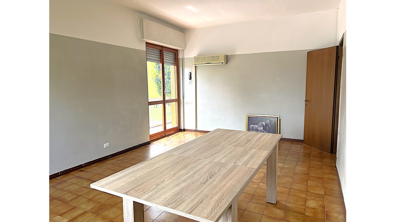APPARTAMENTO TRE LOCALI